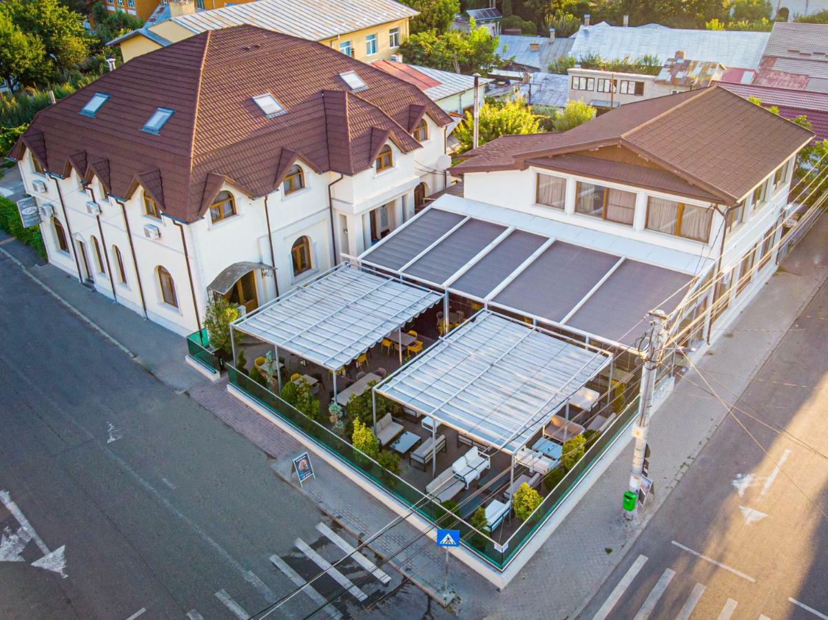 Hotel Eden Rümnick Exterior foto